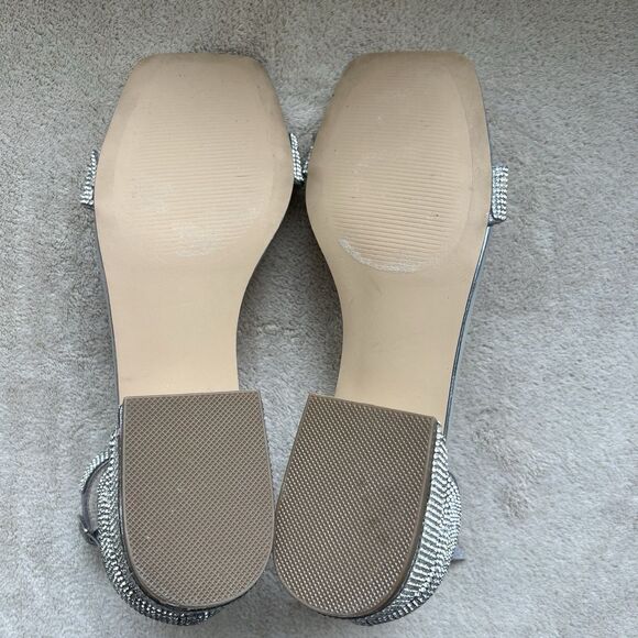 Steve Madden Nava Rhinestone Low Heel Silver Sandal Women 8 M Ankle Strap Square - Picture 14 of 15